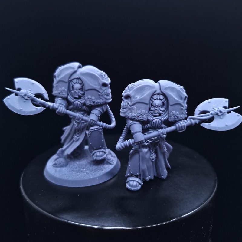 Seigneur Templier - Armure antique et hache énergétique - Grimdark Miniatures